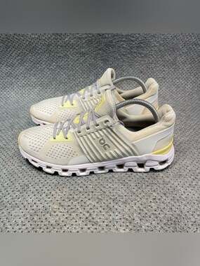 On Cloud Cloudswift 2.0 Running Shoes Size 10 Women’s